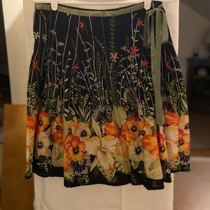 Ruviya Aline Floral Skirt